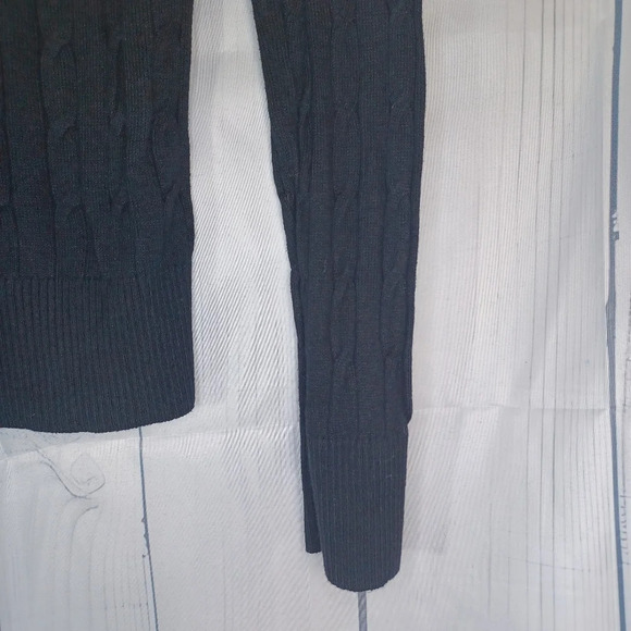 Merona lightweight black Pull-Over sweater - Picture 9 of 10